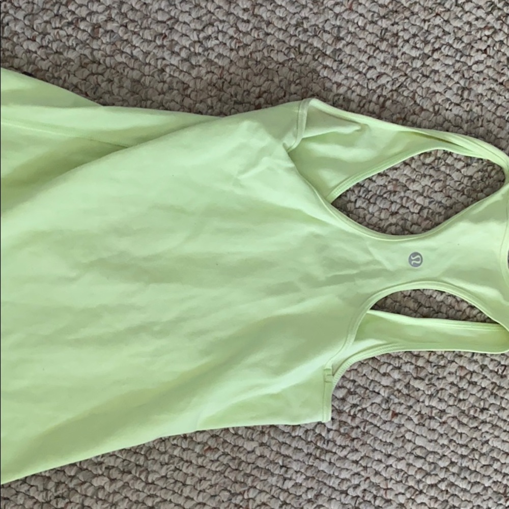 Links / mint green racer back lululemon